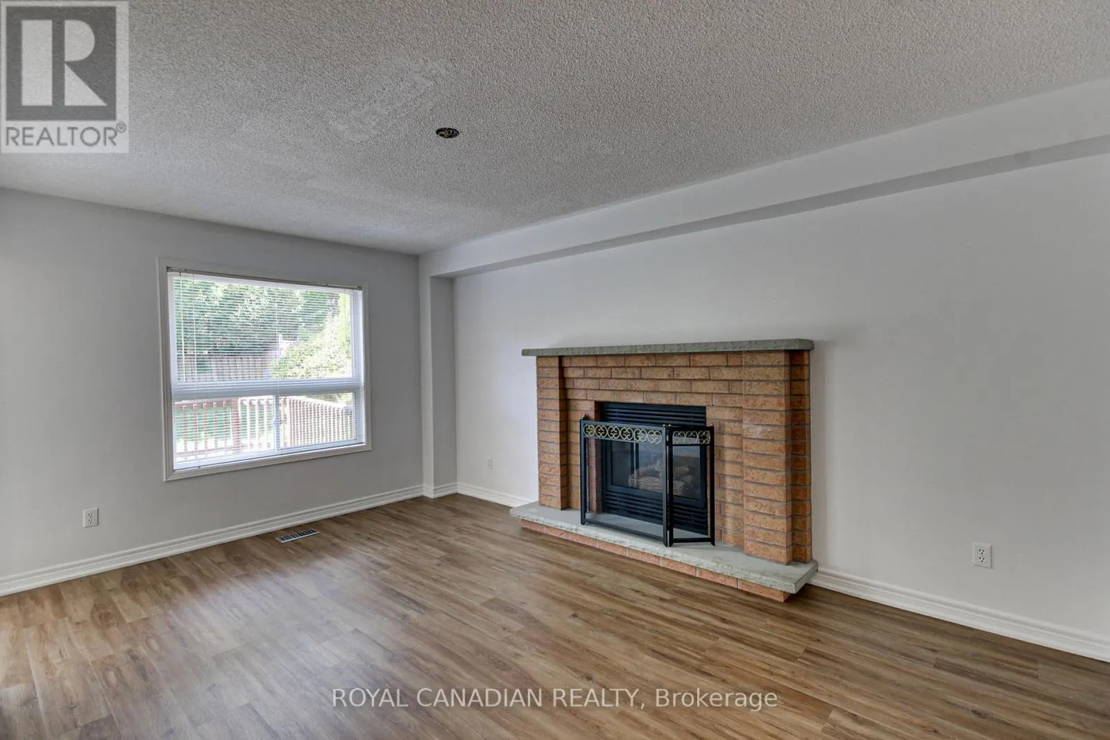 175 RHODES CIRCLE
