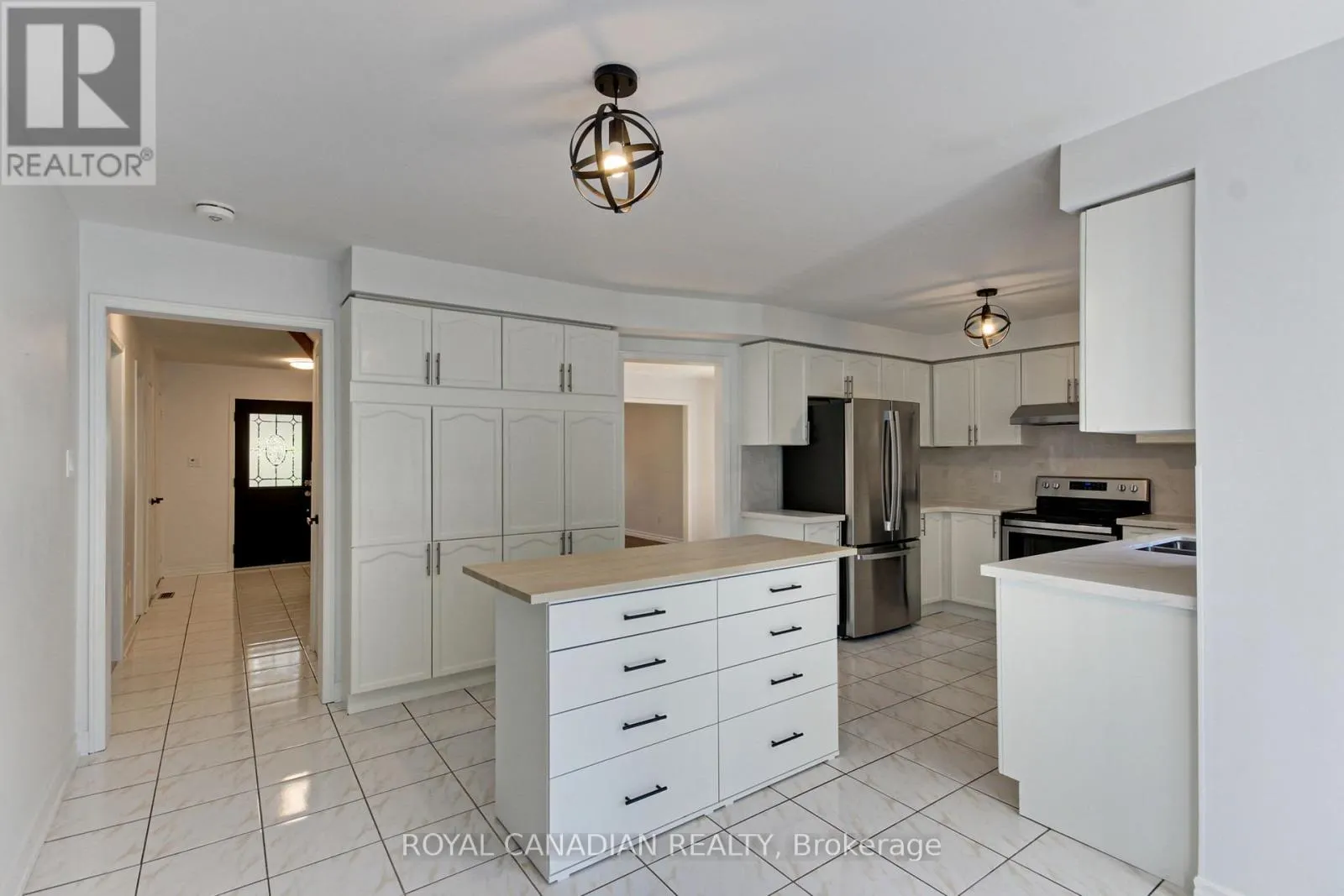 175 RHODES CIRCLE