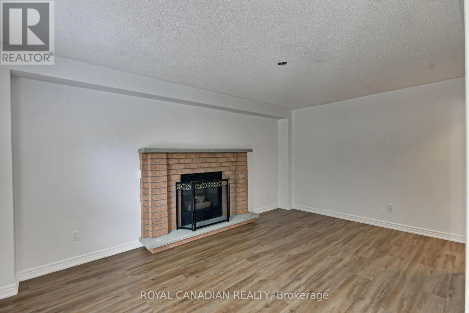 175 RHODES CIRCLE