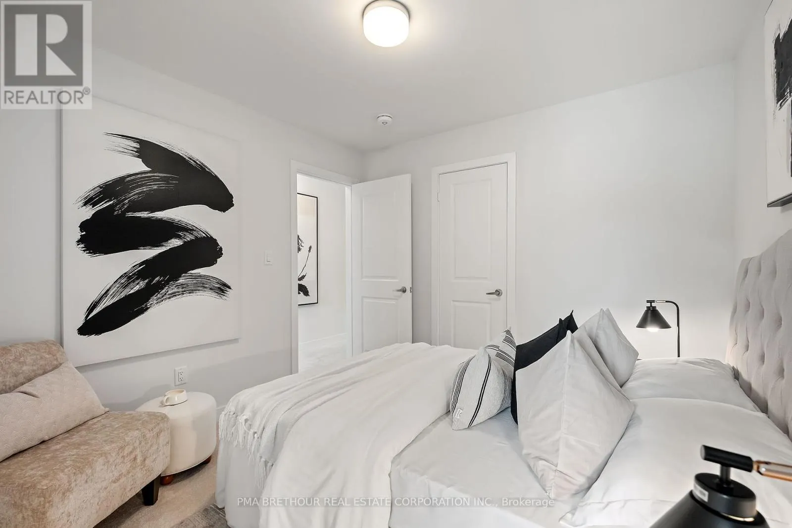111 CORNELL ROUGE BOULEVARD