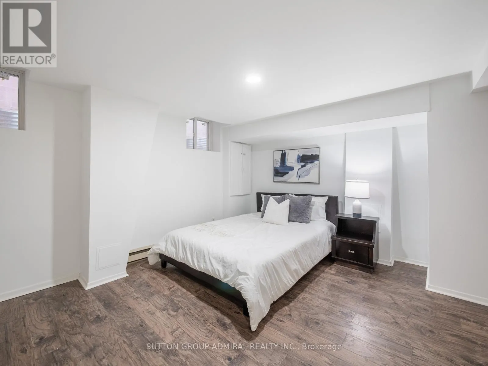 40 BROOKMILL DRIVE