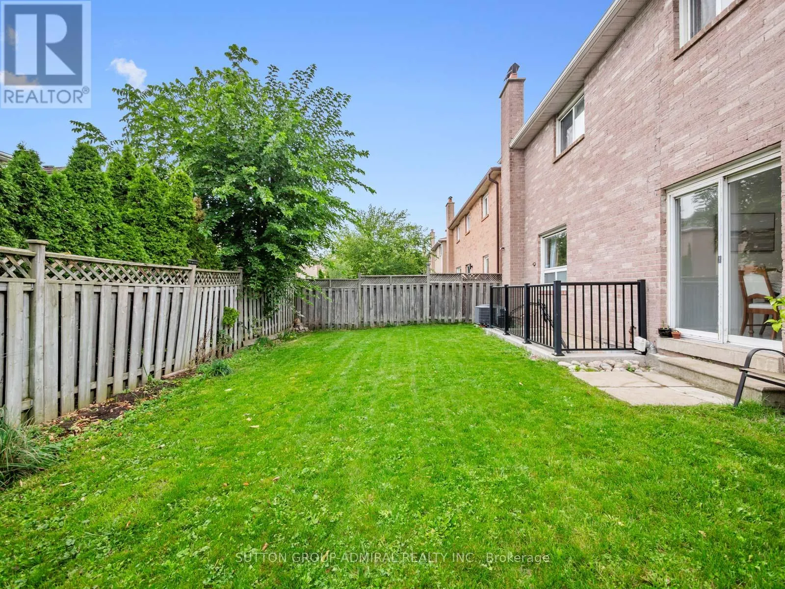 40 BROOKMILL DRIVE
