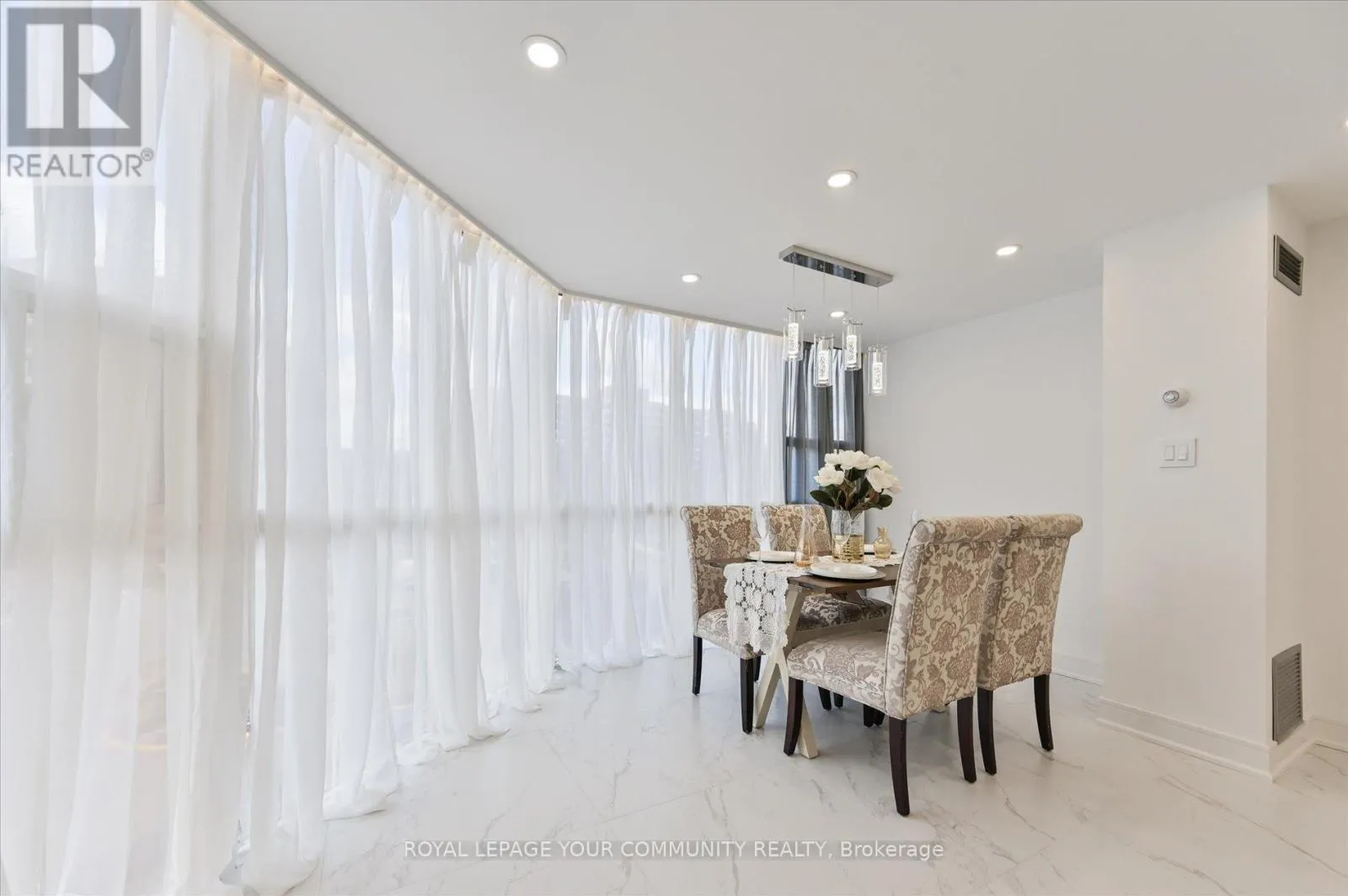 306 - 20 BAIF BOULEVARD