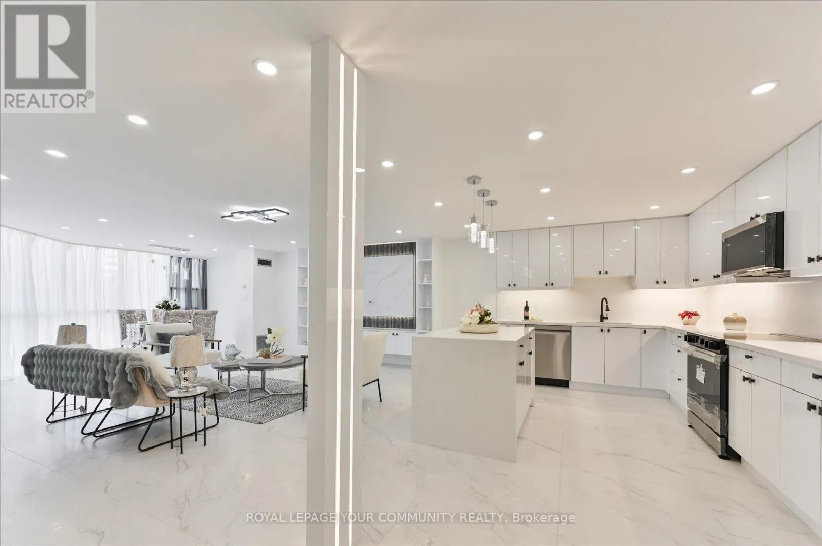 306 - 20 BAIF BOULEVARD