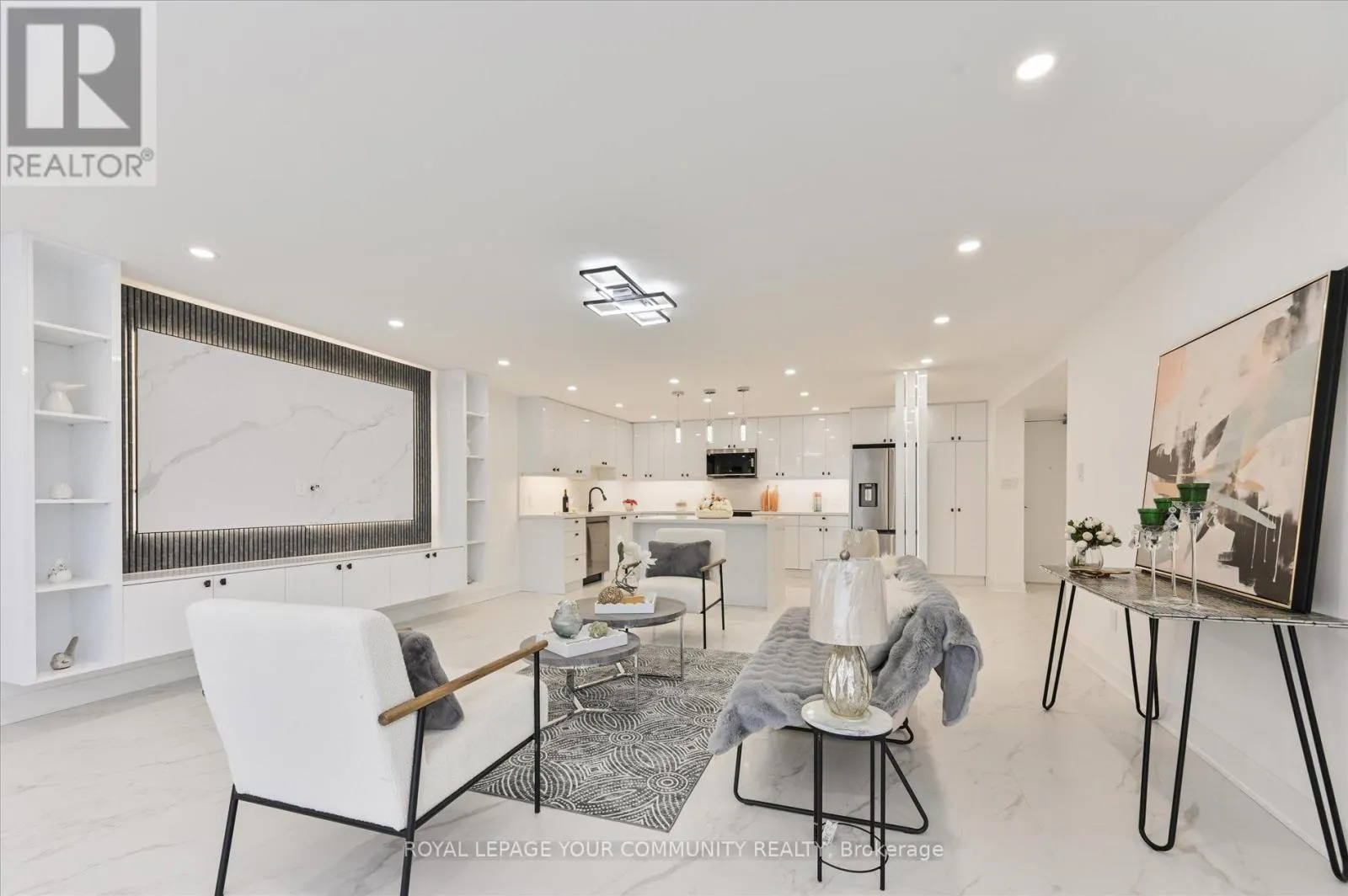306 - 20 BAIF BOULEVARD