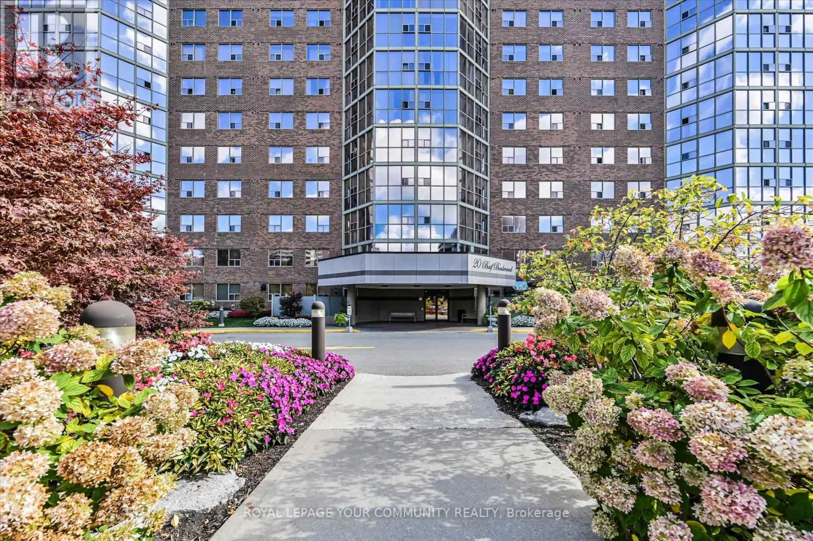 306 - 20 BAIF BOULEVARD