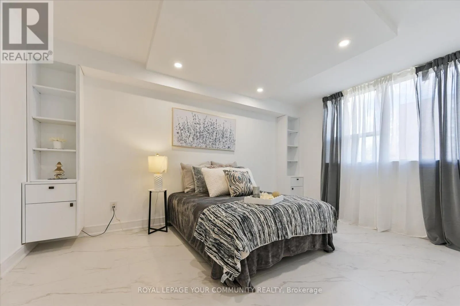 306 - 20 BAIF BOULEVARD