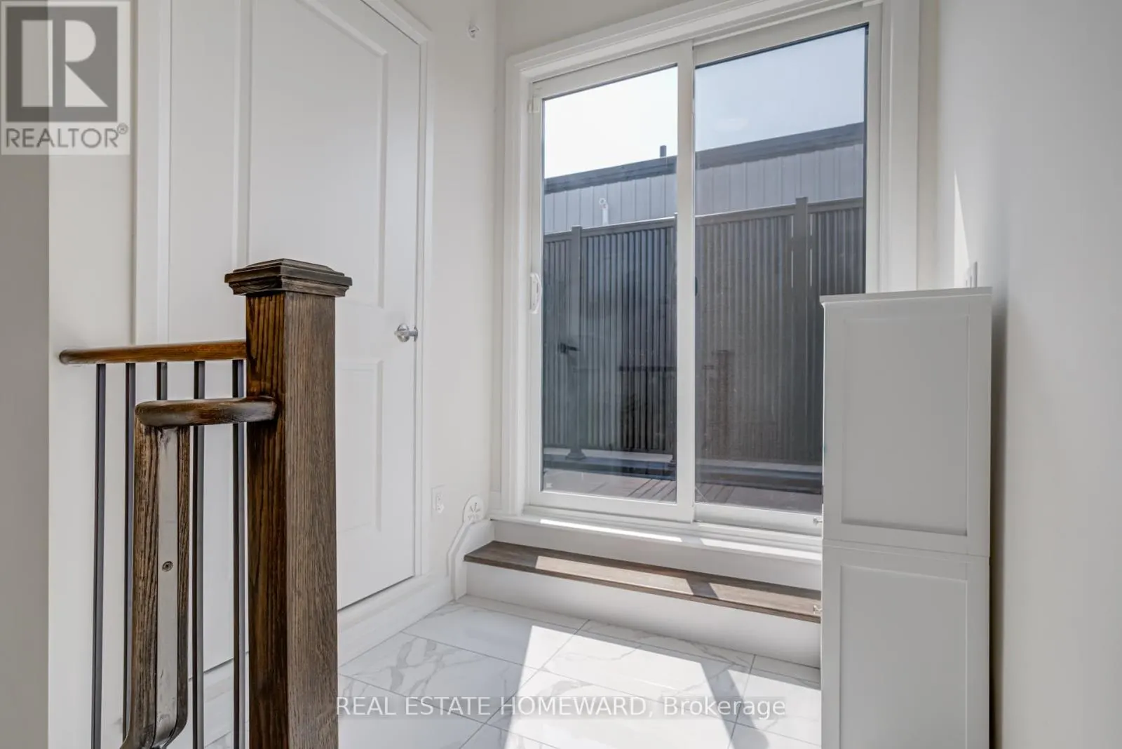 12 - 40 BAYNES WAY