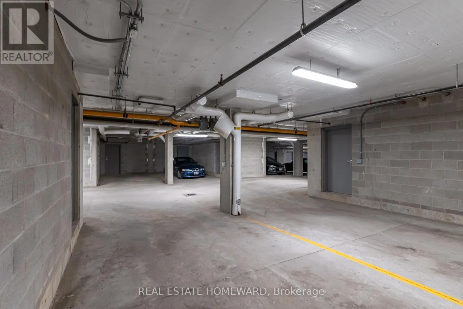 12 - 40 BAYNES WAY