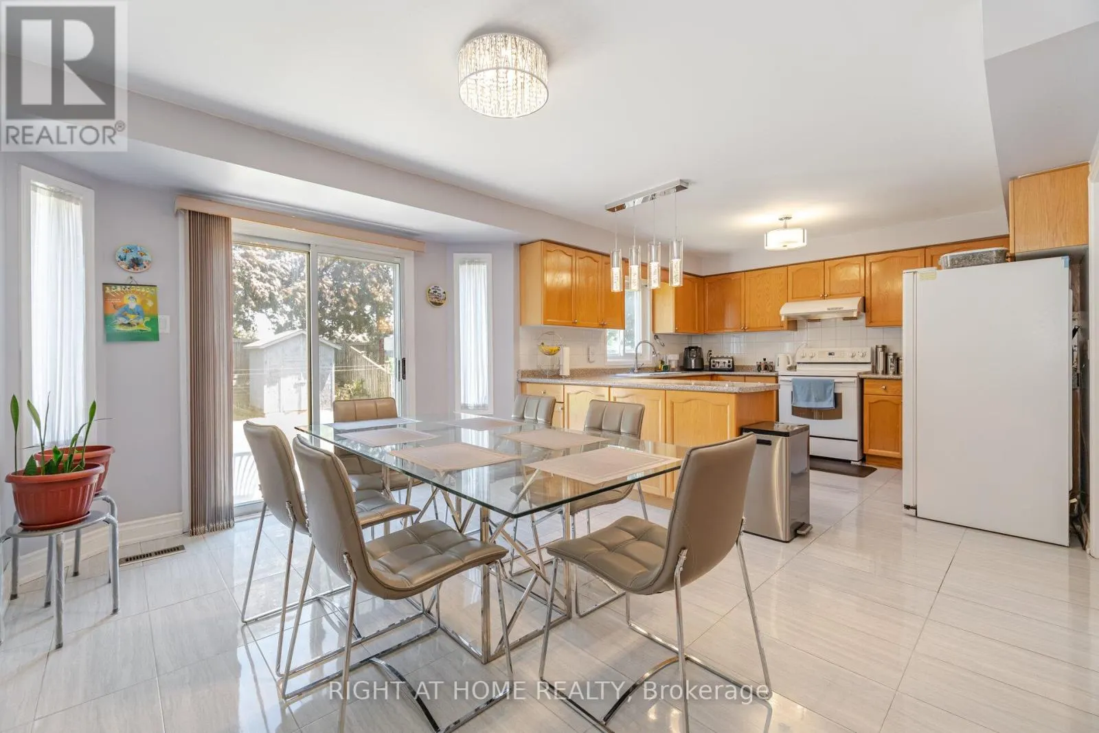 20 ERLA COURT