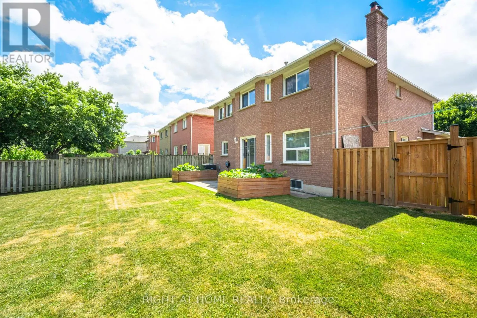 20 ERLA COURT