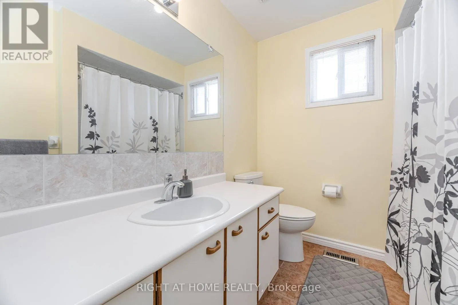 20 ERLA COURT