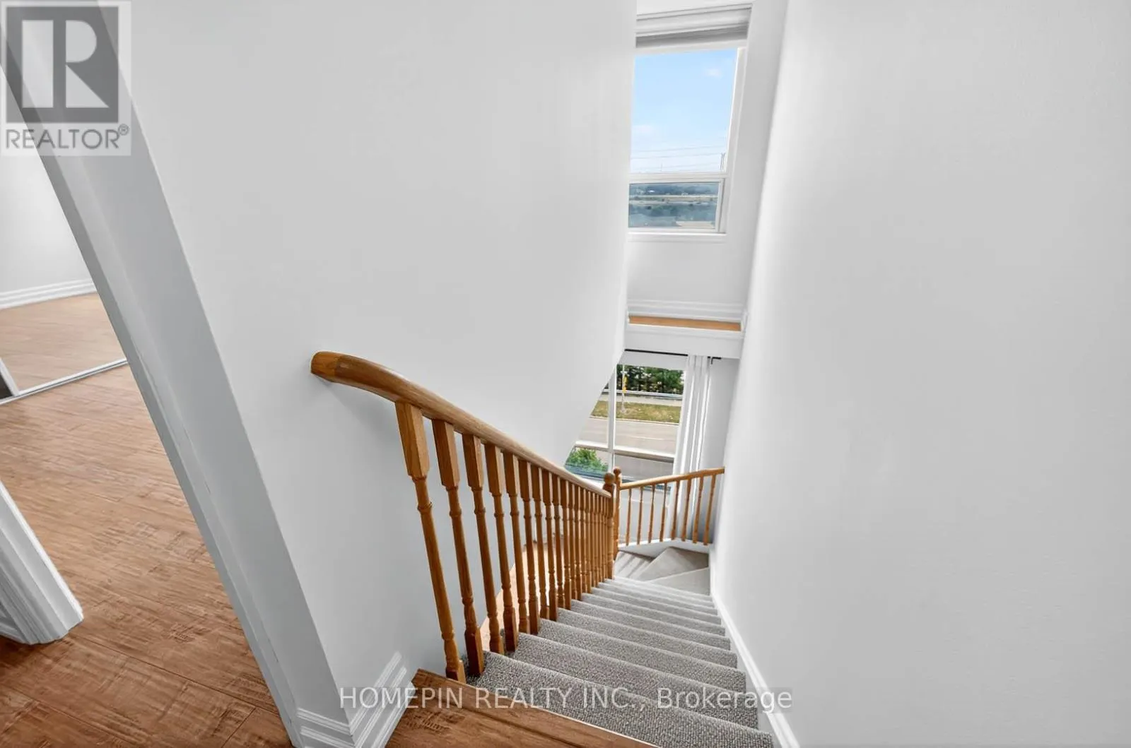 1103 - 39 ONEIDA CRESCENT
