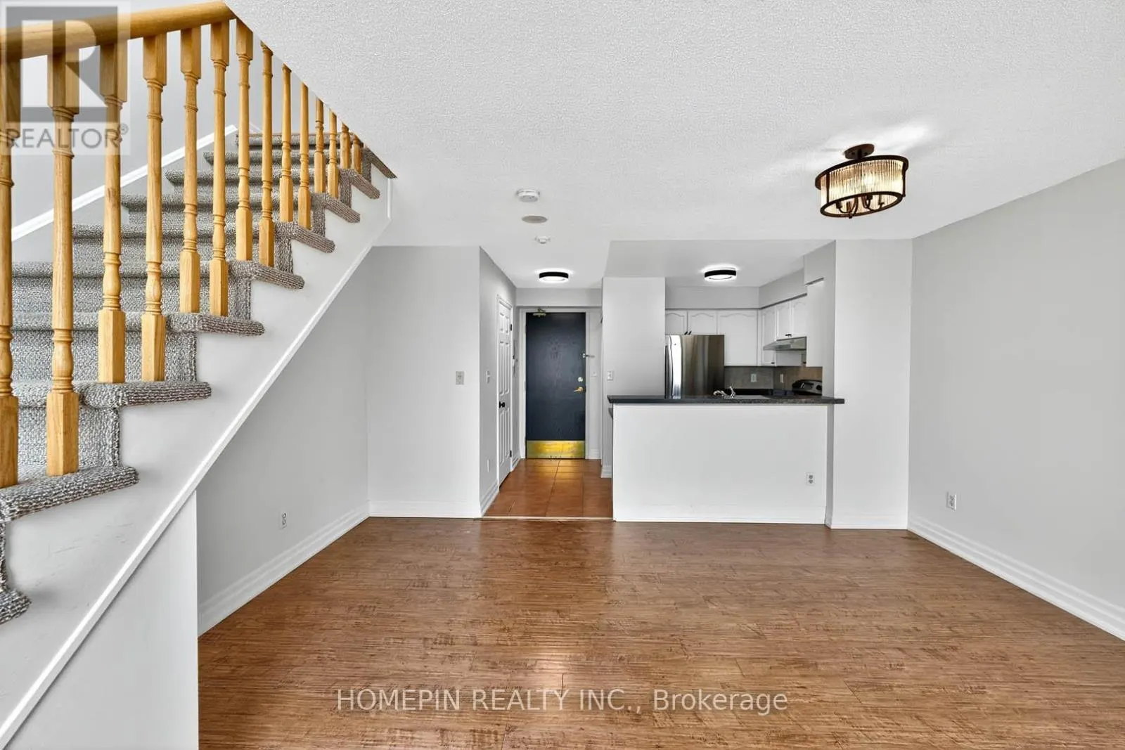 1103 - 39 ONEIDA CRESCENT