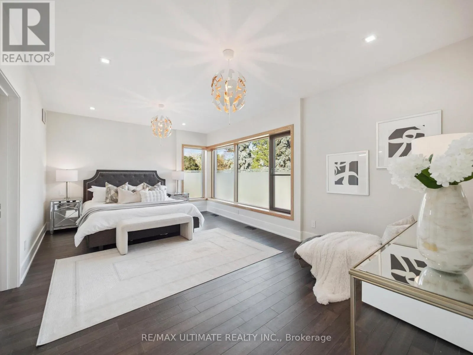 74 LEISURE LANE