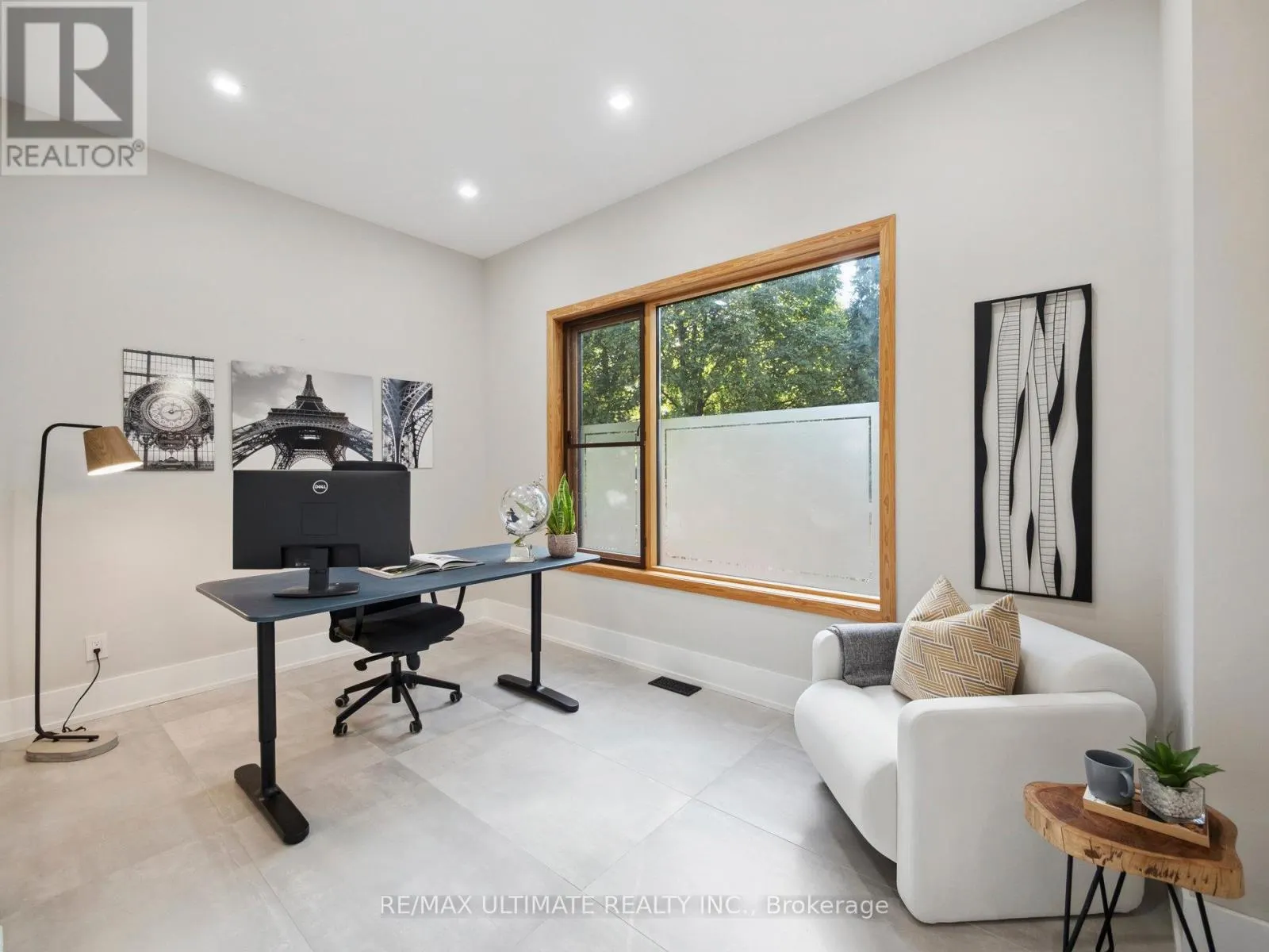 74 LEISURE LANE