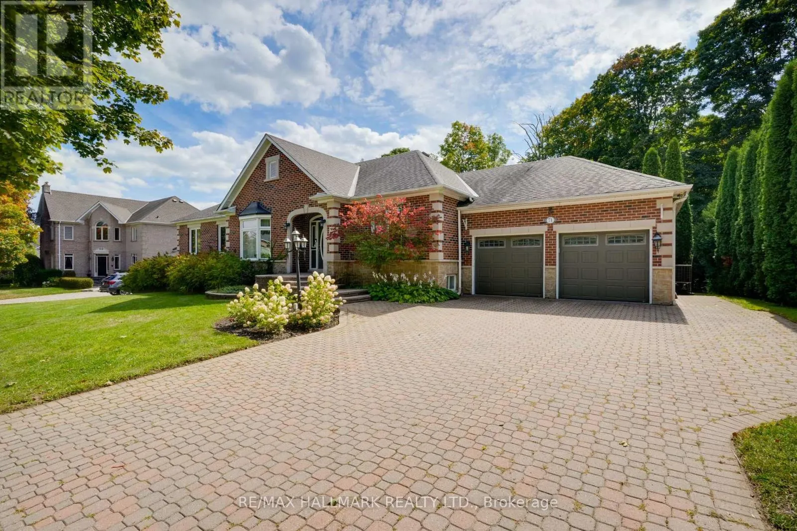 71 WILLOW FARM LANE
