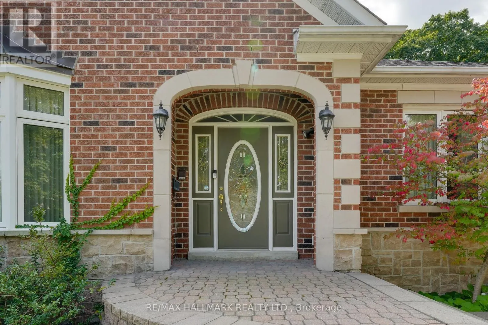 71 WILLOW FARM LANE