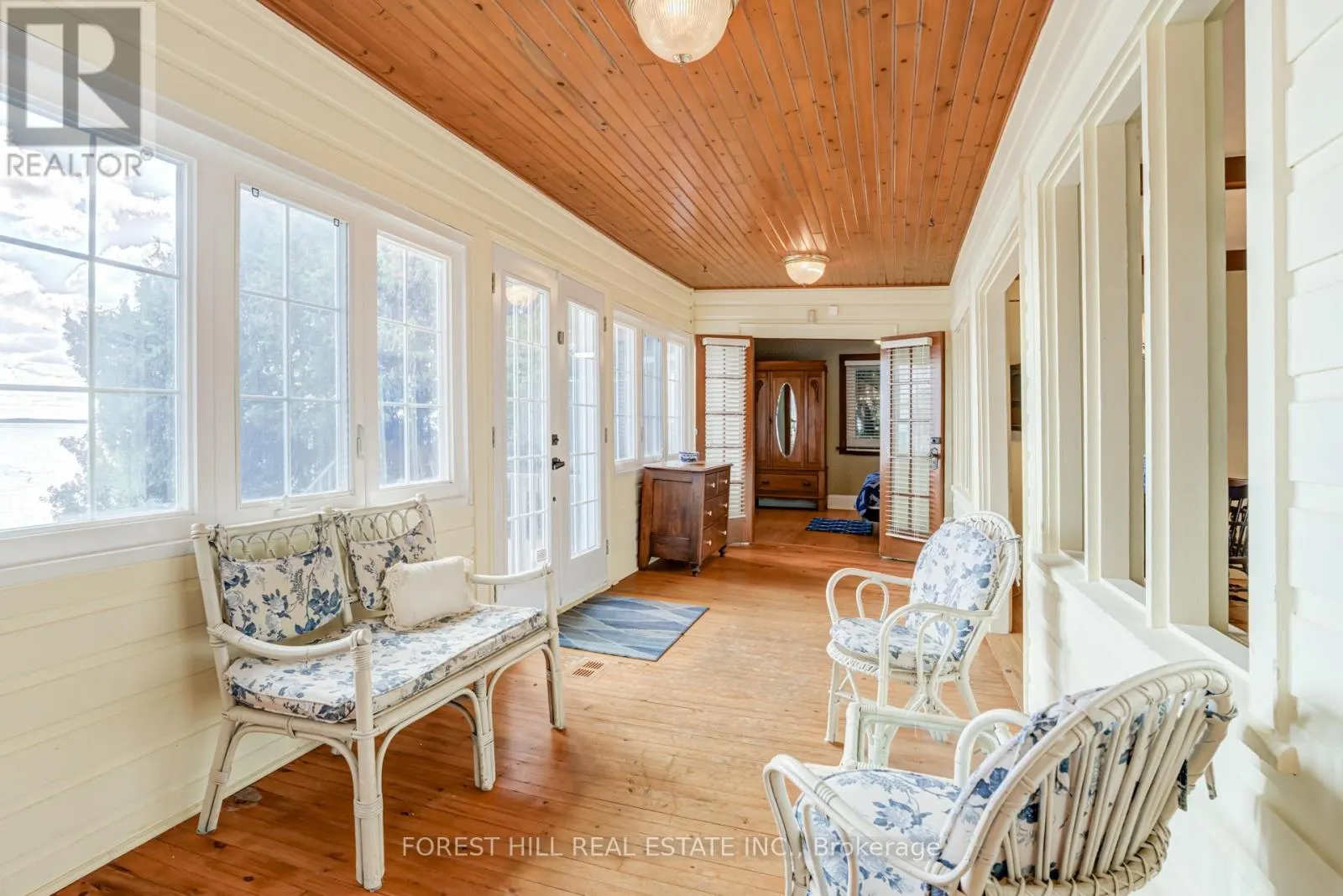41 SUNNYPOINT DRIVE