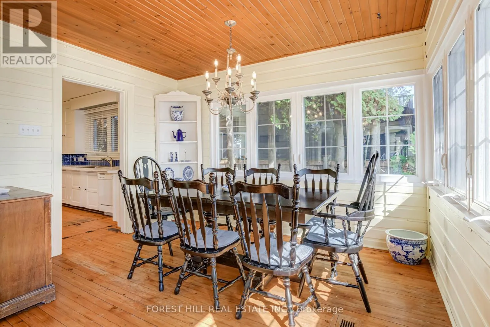 41 SUNNYPOINT DRIVE