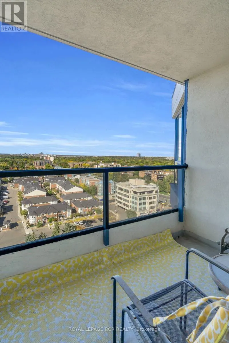 1607 - 1 CLARK AVENUE W