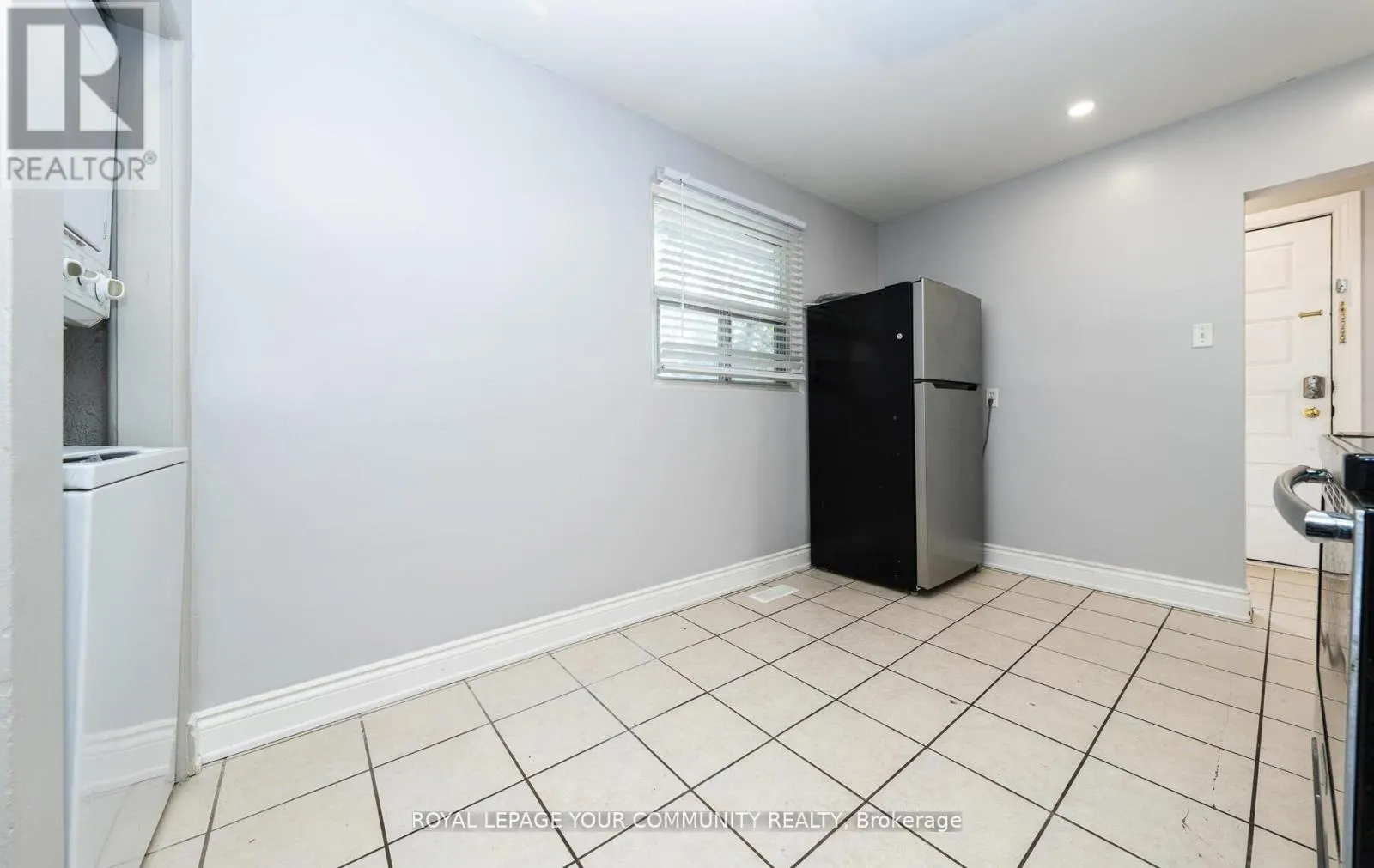 53 NEWBURY DRIVE