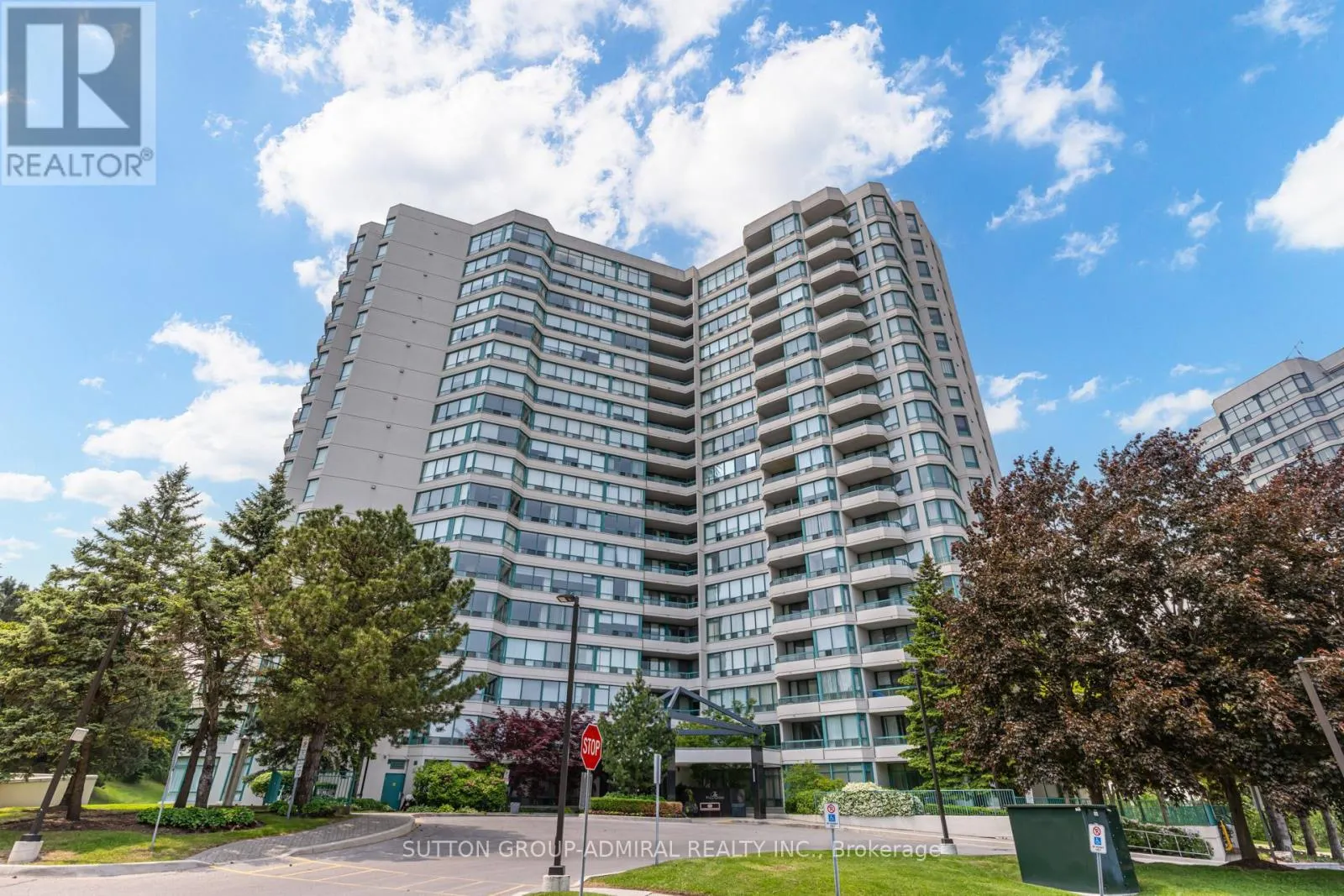 311 - 7250 YONGE STREET