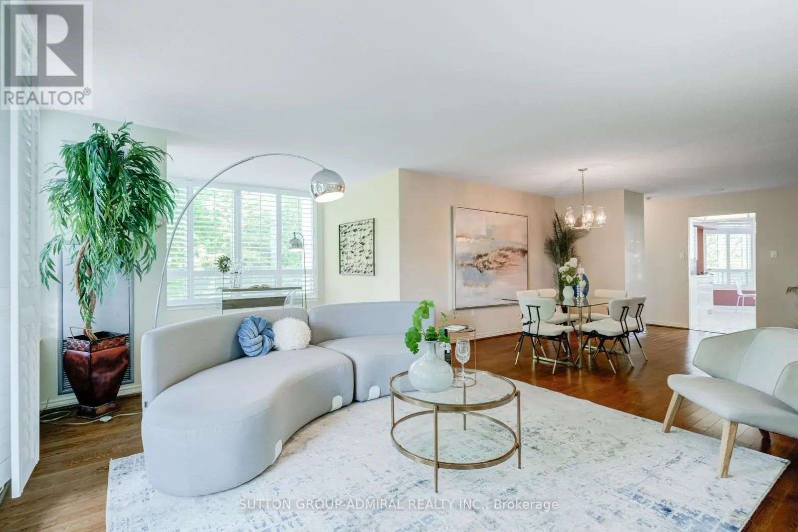 311 - 7250 YONGE STREET