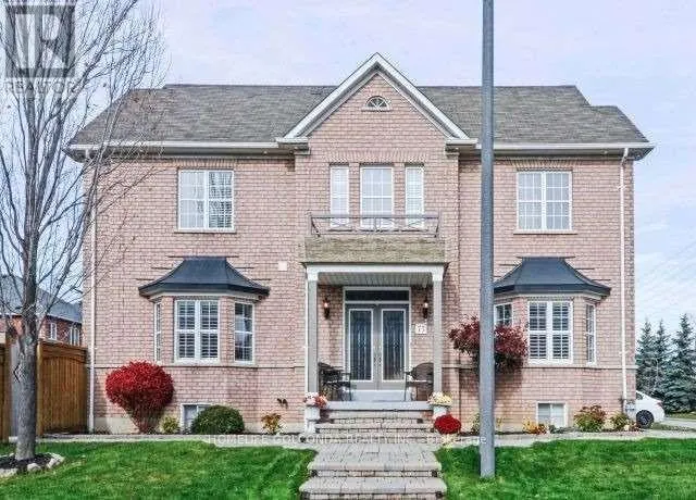 77 ARCO CIRCLE
