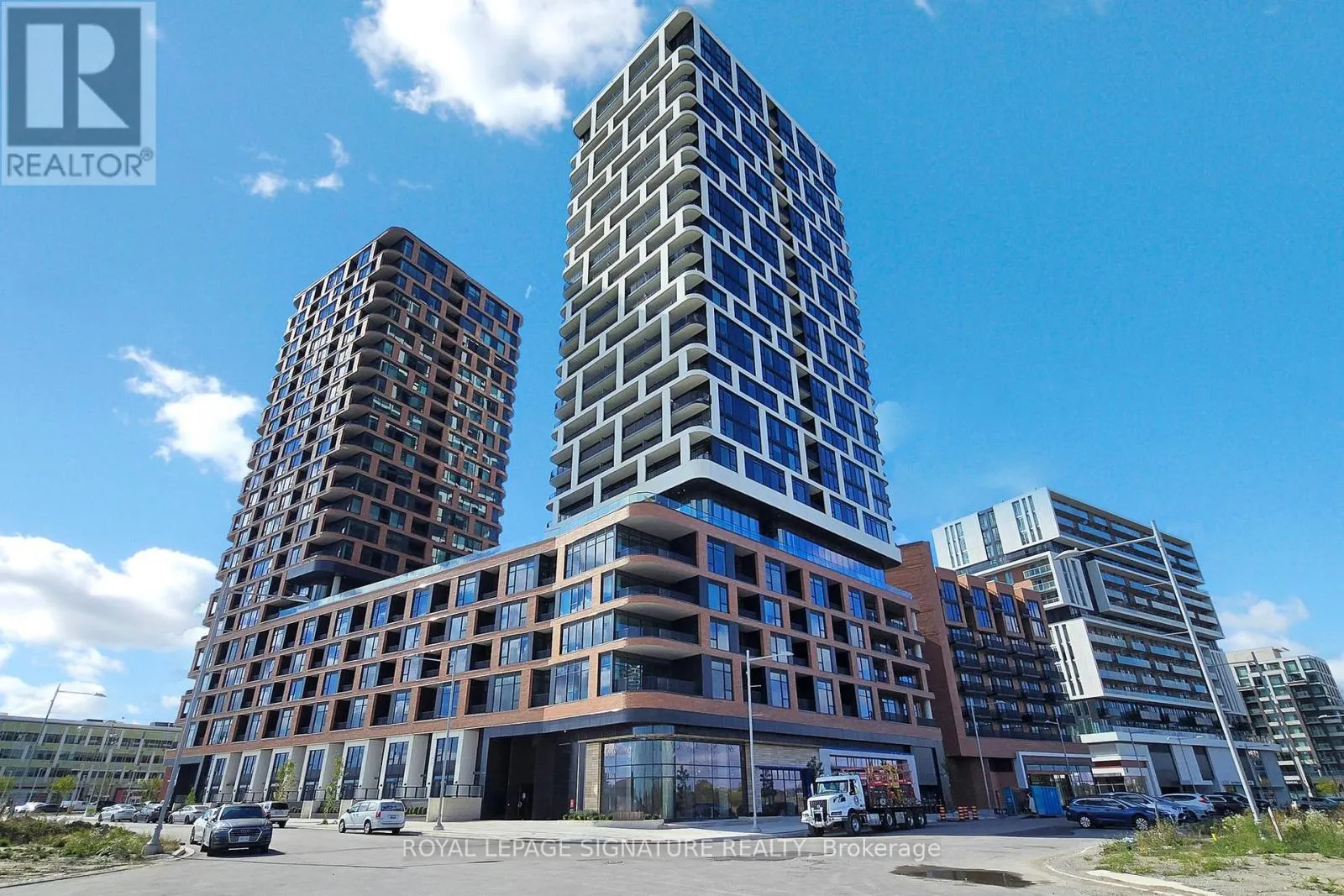 2612 - 56 ANDRE DE GRASSE STREET