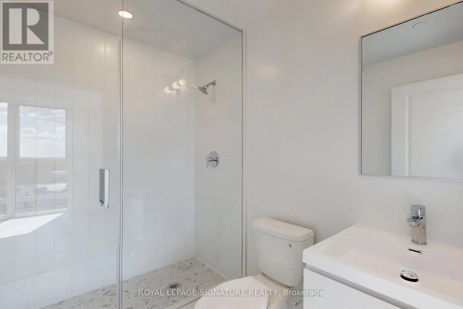 2612 - 56 ANDRE DE GRASSE STREET