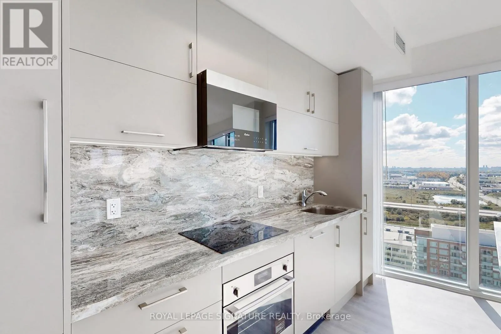 2612 - 56 ANDRE DE GRASSE STREET