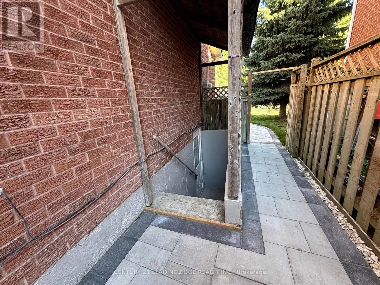 BSMT - 40 NORMAN ROSS DRIVE