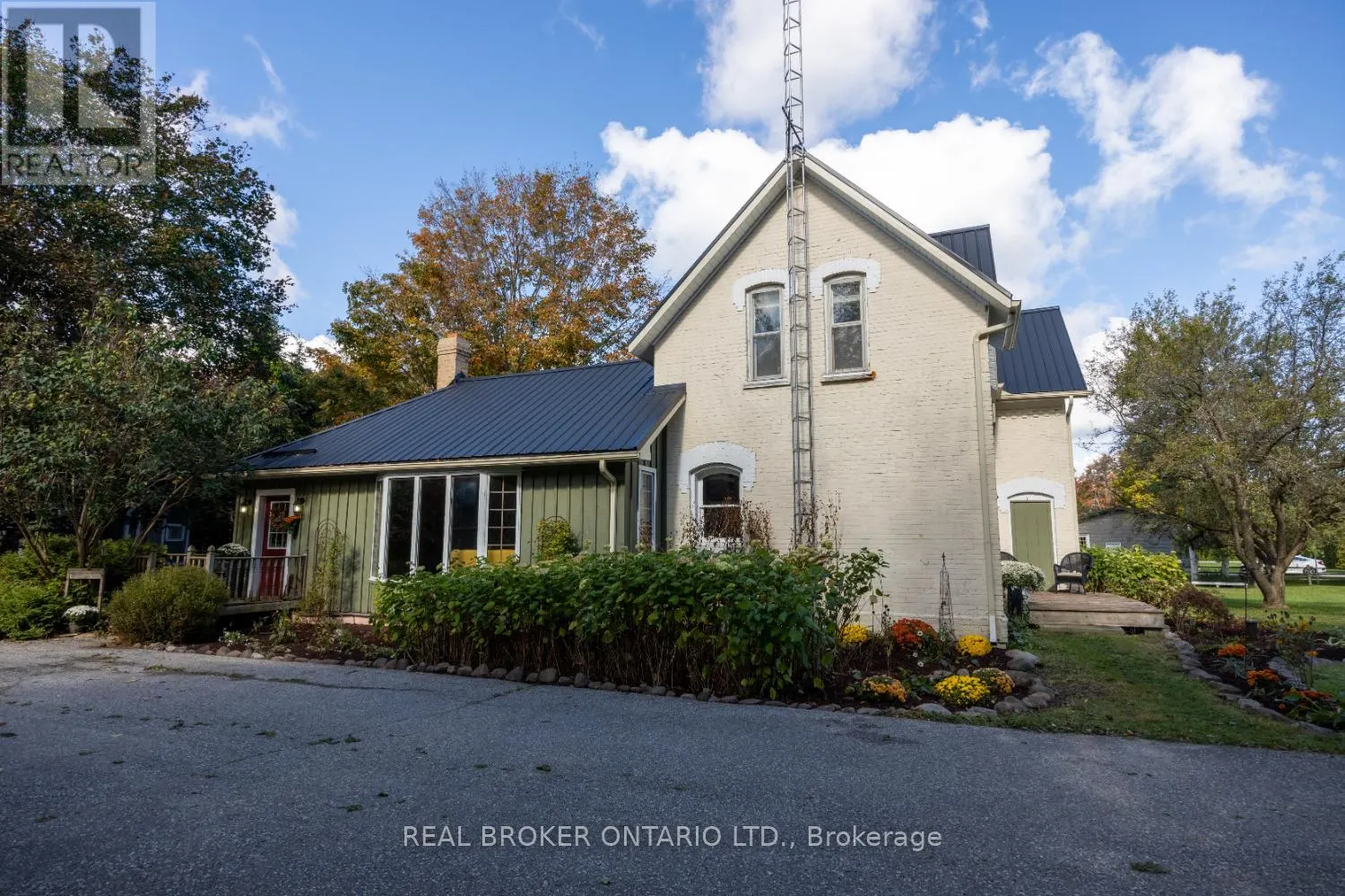 8680 CONCESSION ROAD 4