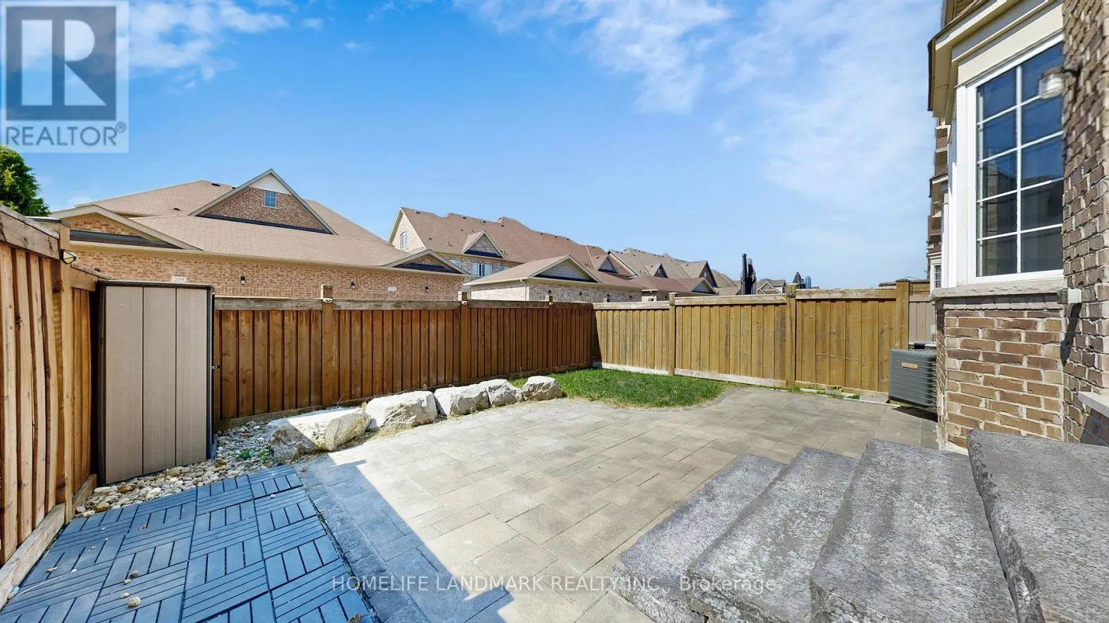 116 PELEE AVENUE
