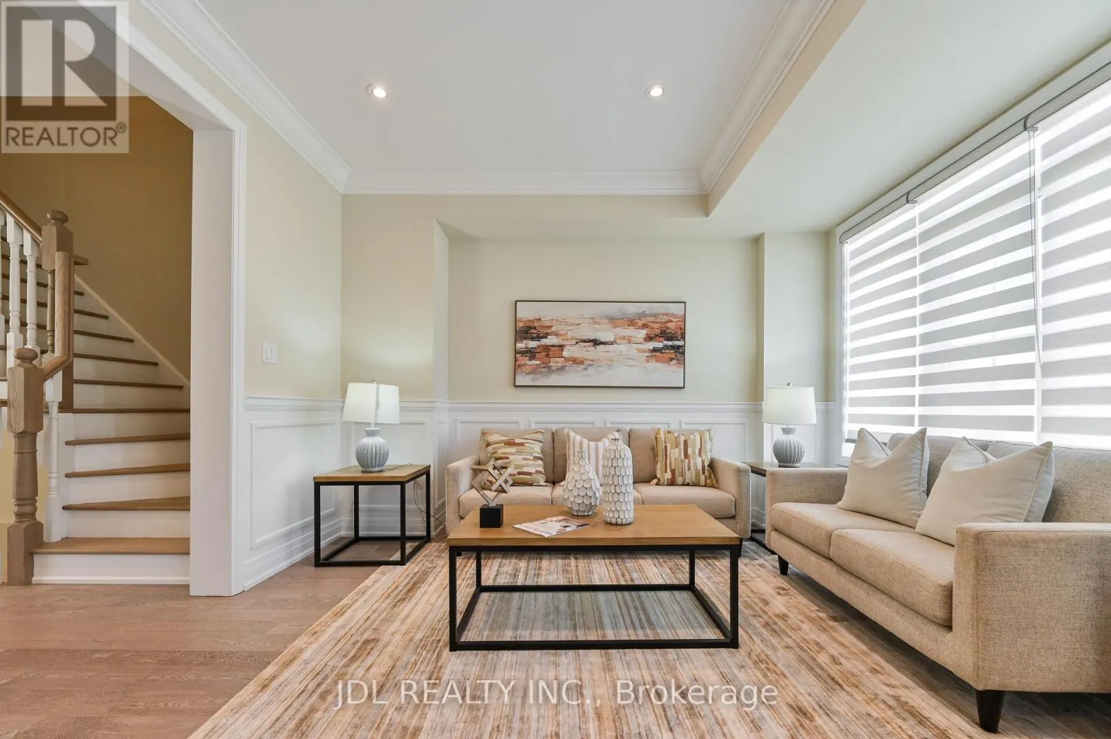 17 THOMAS FOSTER STREET
