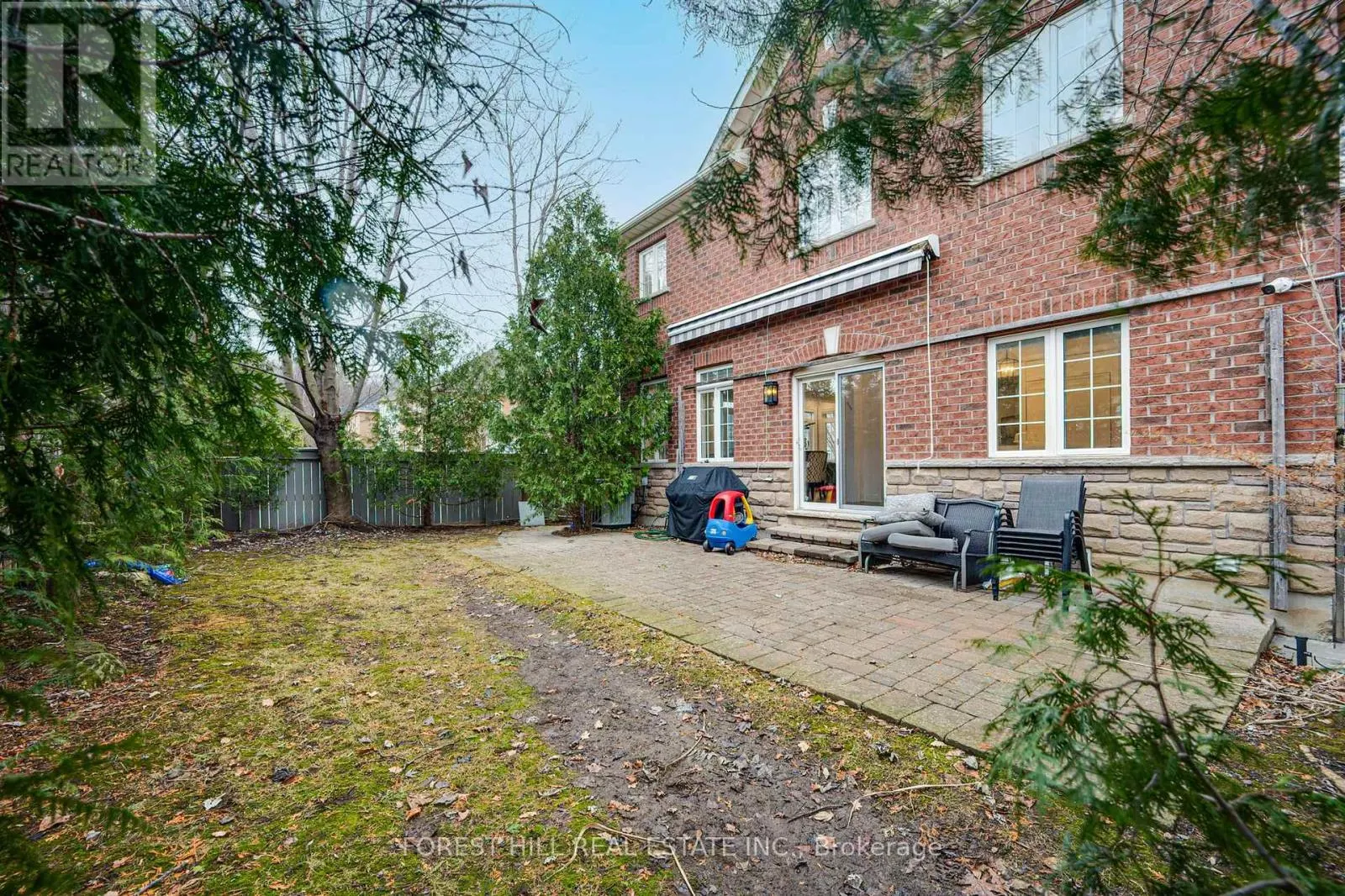 75 STRAUSS ROAD