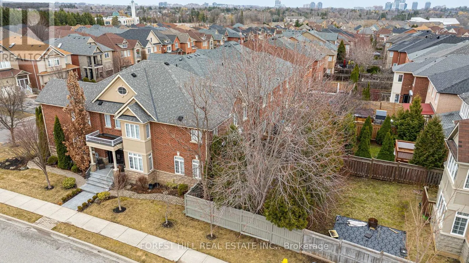 75 STRAUSS ROAD