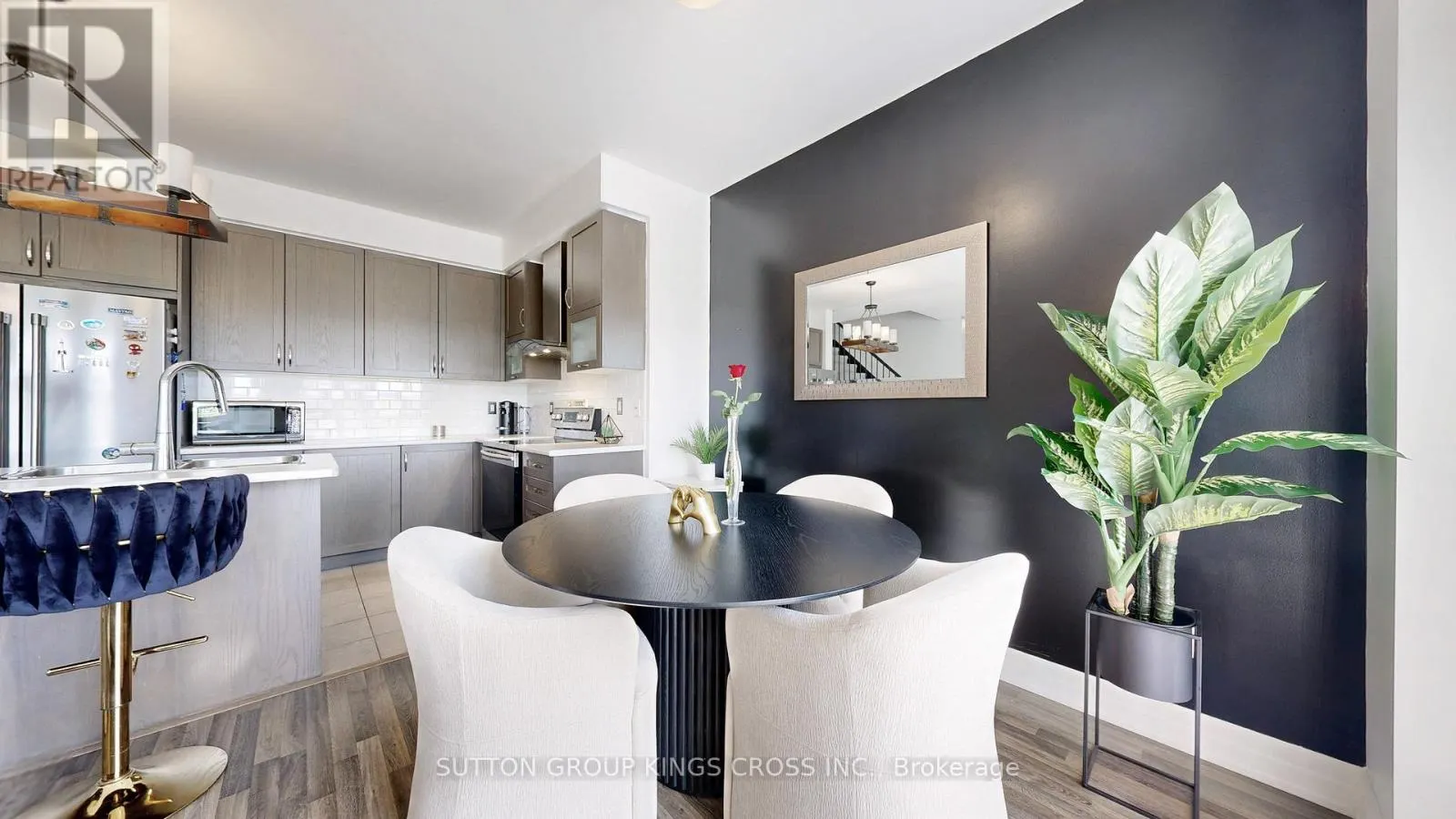 119 WAGNER CRESCENT