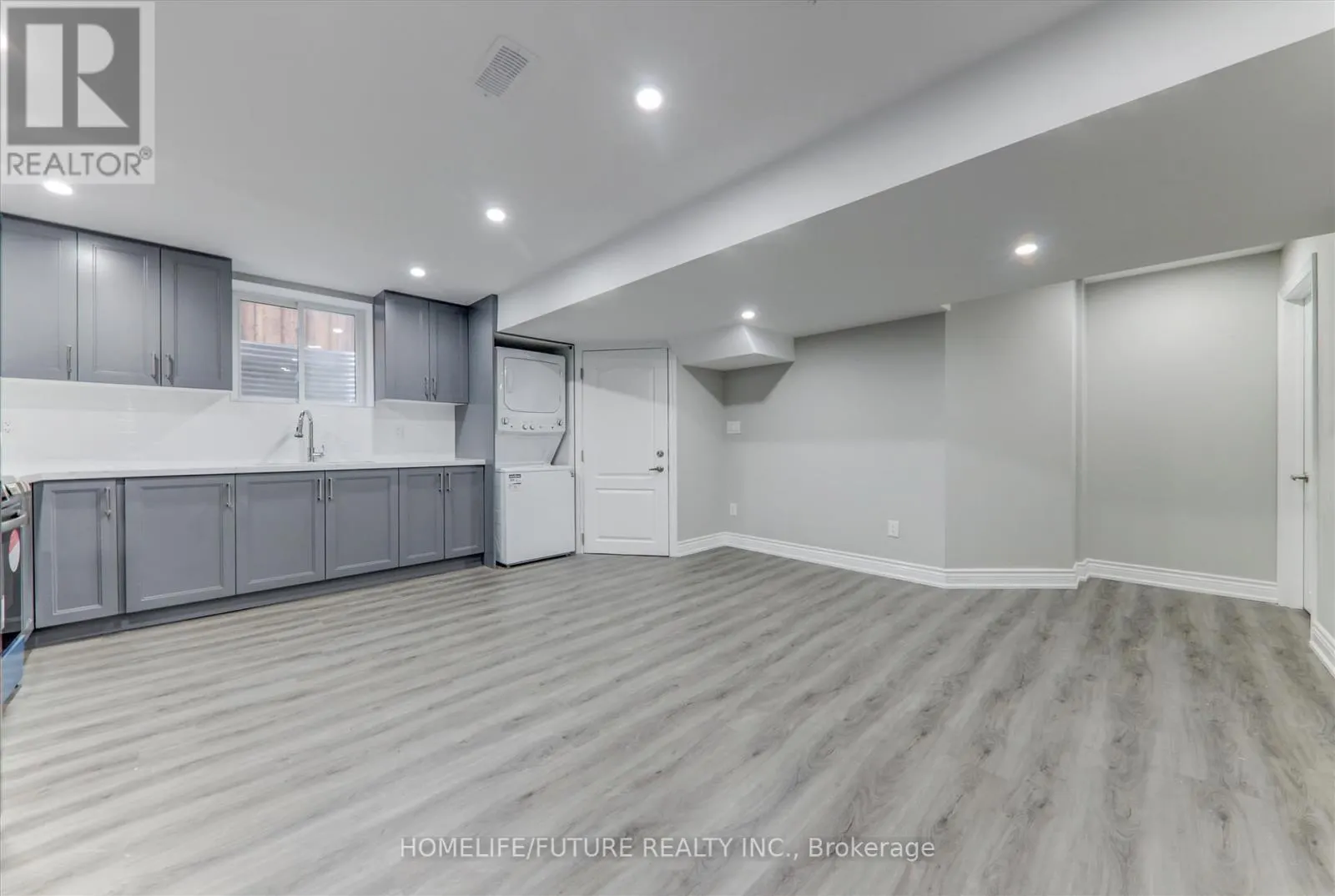 BSMT - 77 MAC CAMPBELL WAY