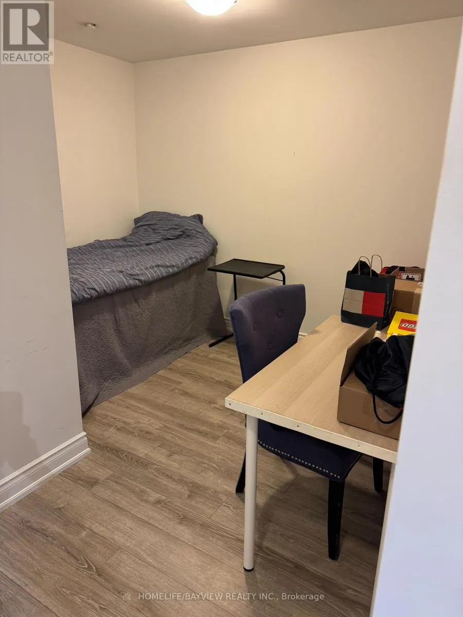 316 - 9618 YONGE STREET