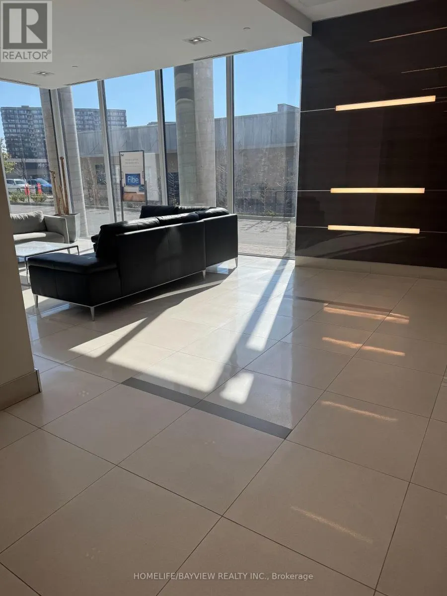 316 - 9618 YONGE STREET