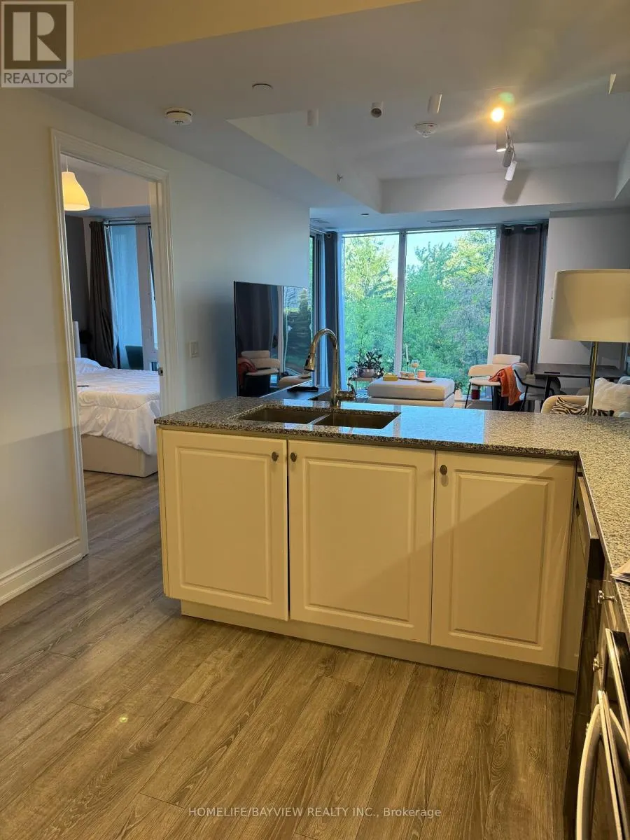 316 - 9618 YONGE STREET