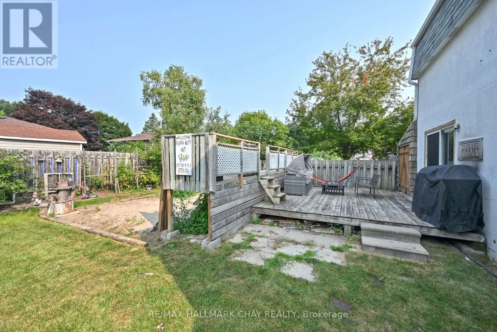 116 KING STREET S