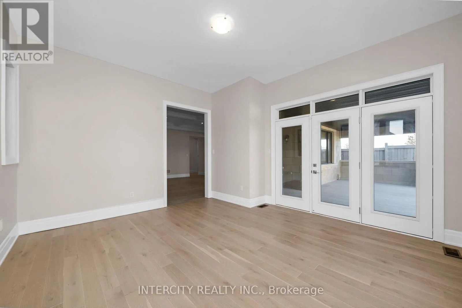 2 PINE HEIGHTS DRIVE