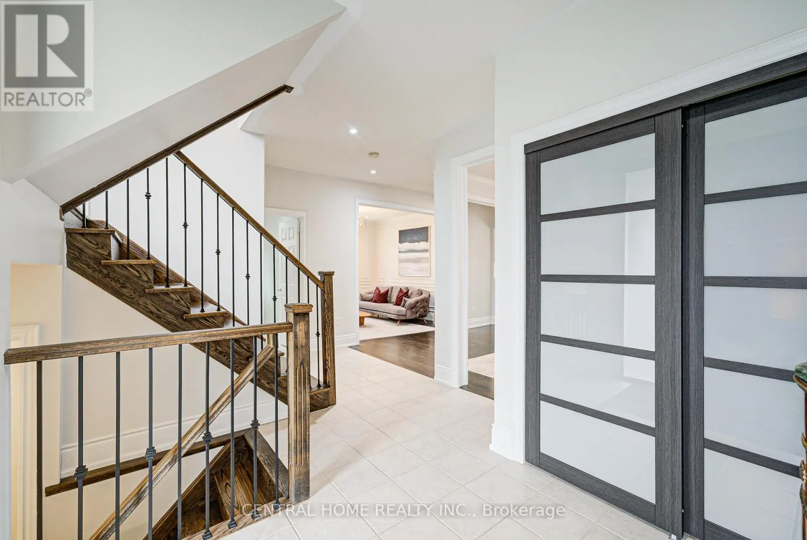 116 WOOD RIM DRIVE