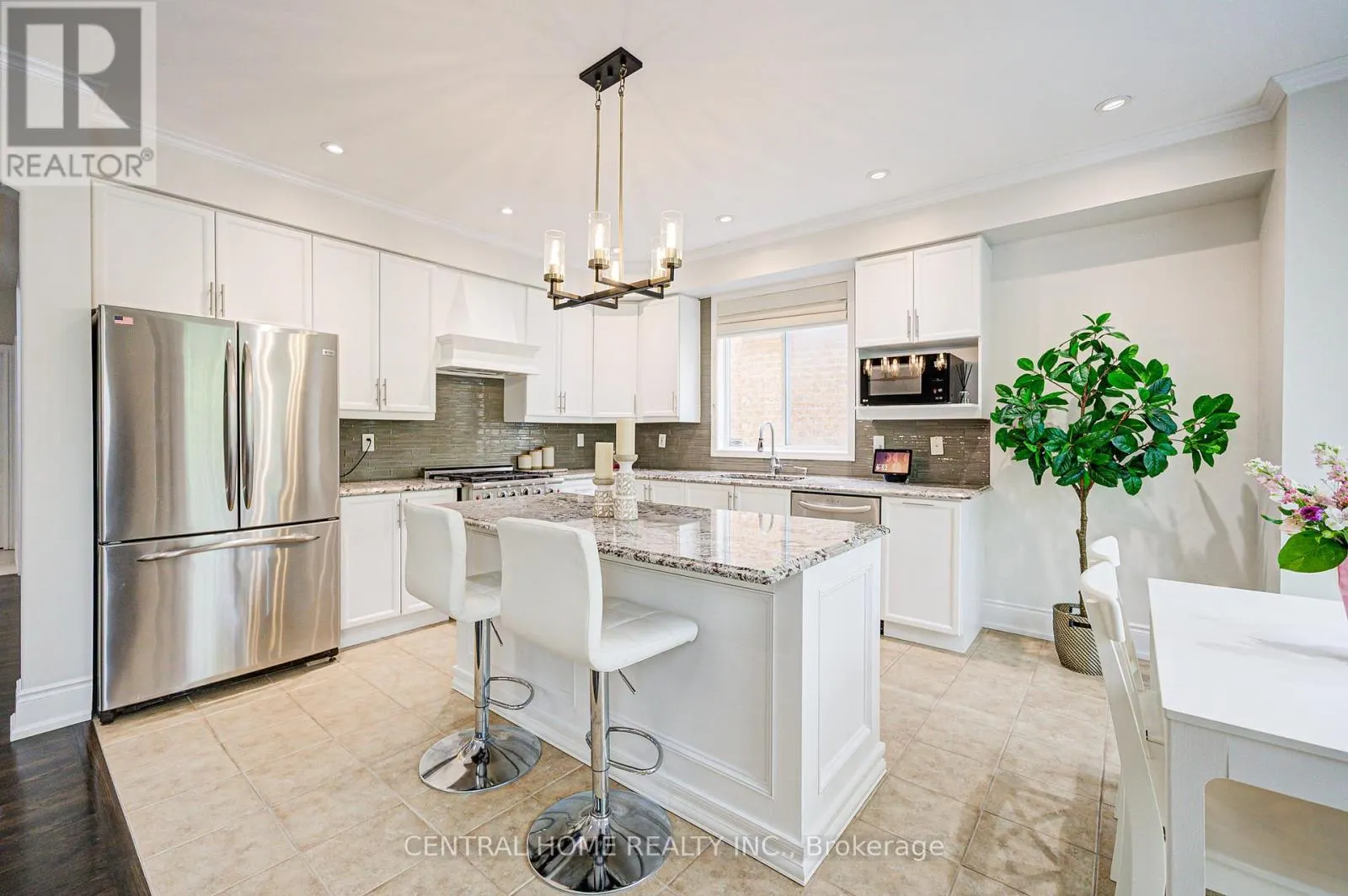 116 WOOD RIM DRIVE