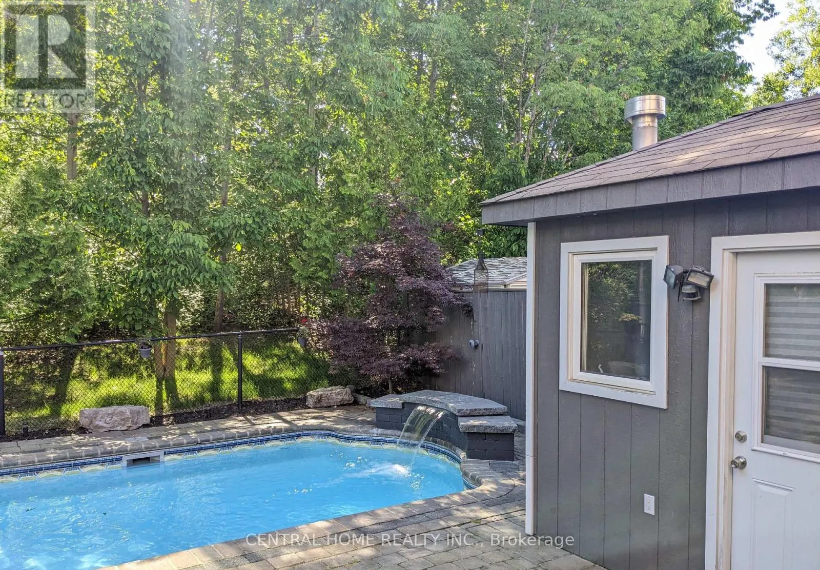 116 WOOD RIM DRIVE