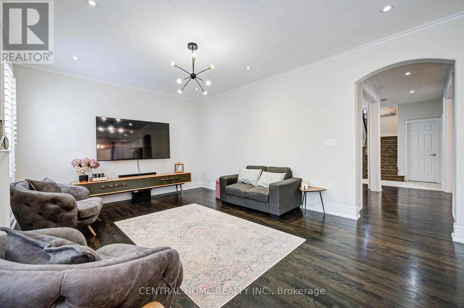 116 WOOD RIM DRIVE