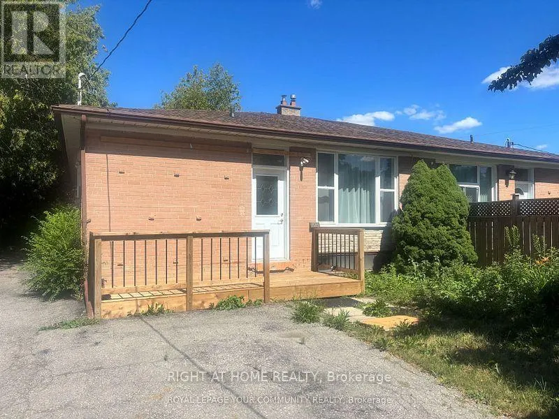 211 AXMINSTER DRIVE